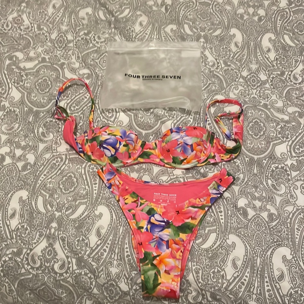 437 bathing suit